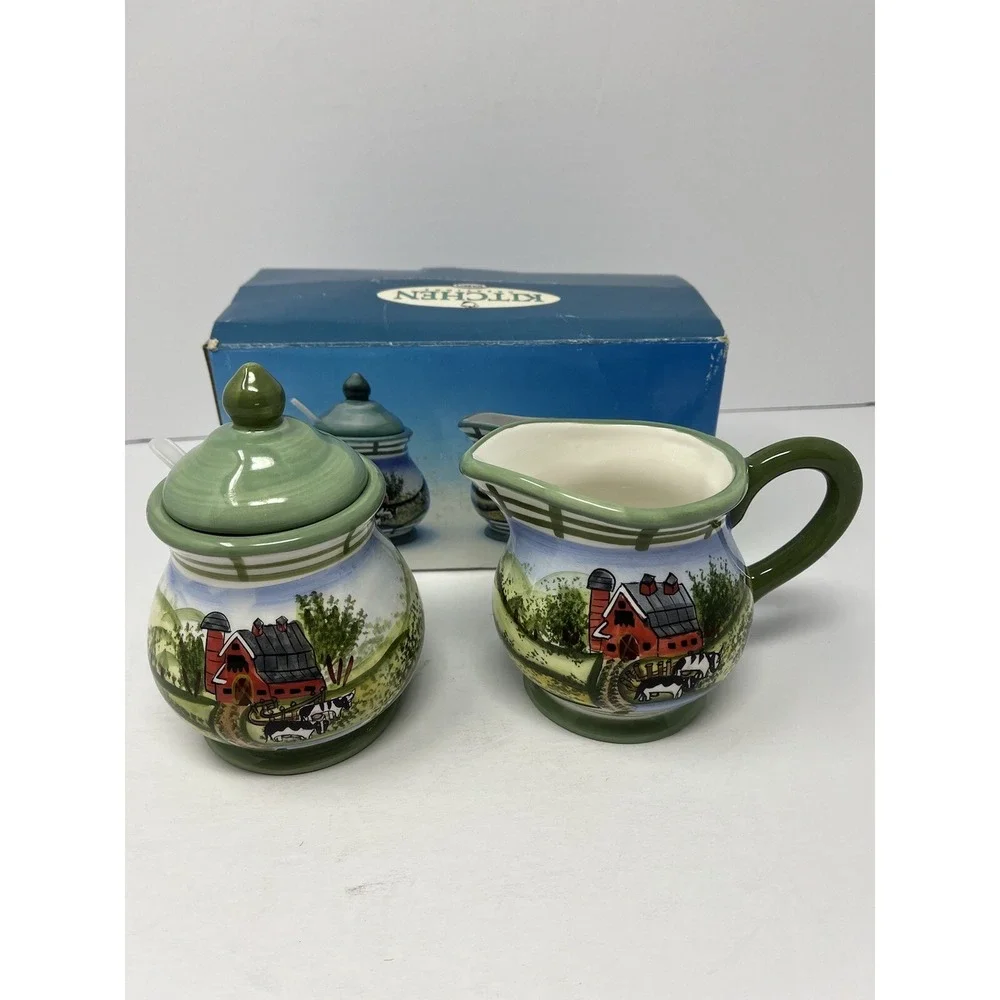 YOUNG'S HEARTFELT KITCHEN‎ CREATIONS SUGAR BOWL & CREAMER SET COWS & DAIRY FARM